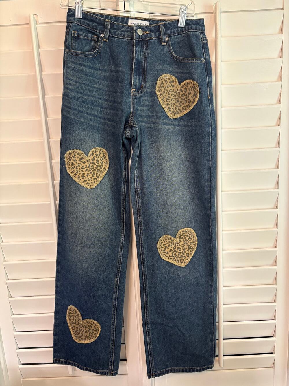 Angel Kiss Leopard Heart Patch Jeans